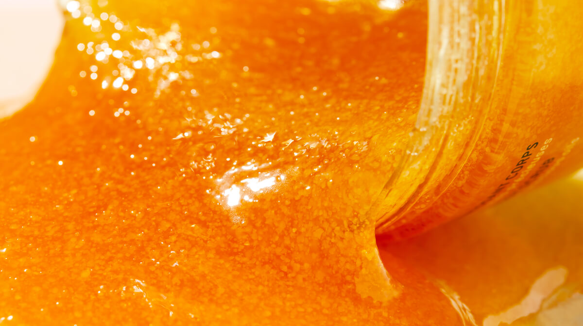 How to Use a Body Scrub for Soft, Smooth Skin